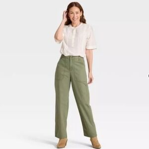 Universal Thread Sage Green Straight Leg Pants - Size 10 NWT